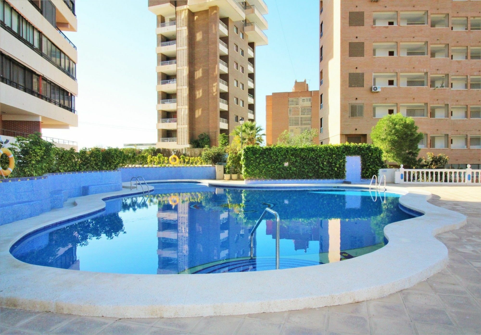 Trinisol II 3-D Apartment Benidorm Ngoại thất bức ảnh